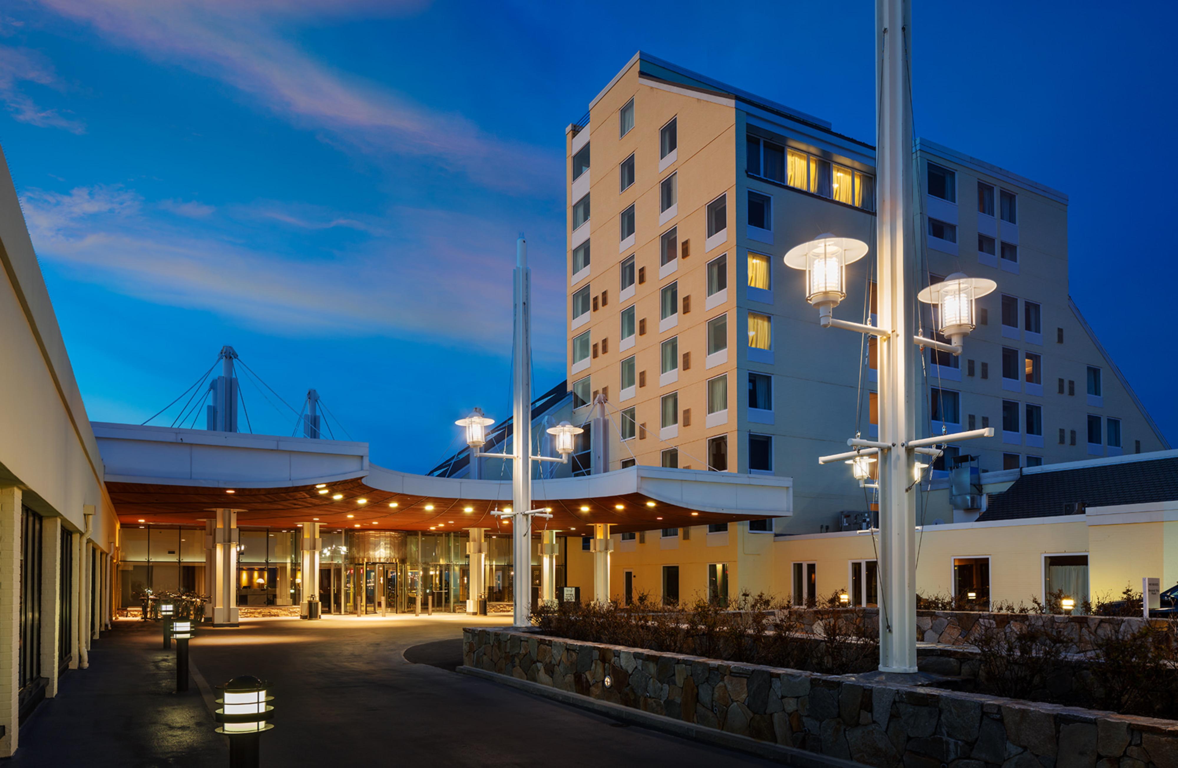 Newport Harbor Island Resort Екстериор снимка