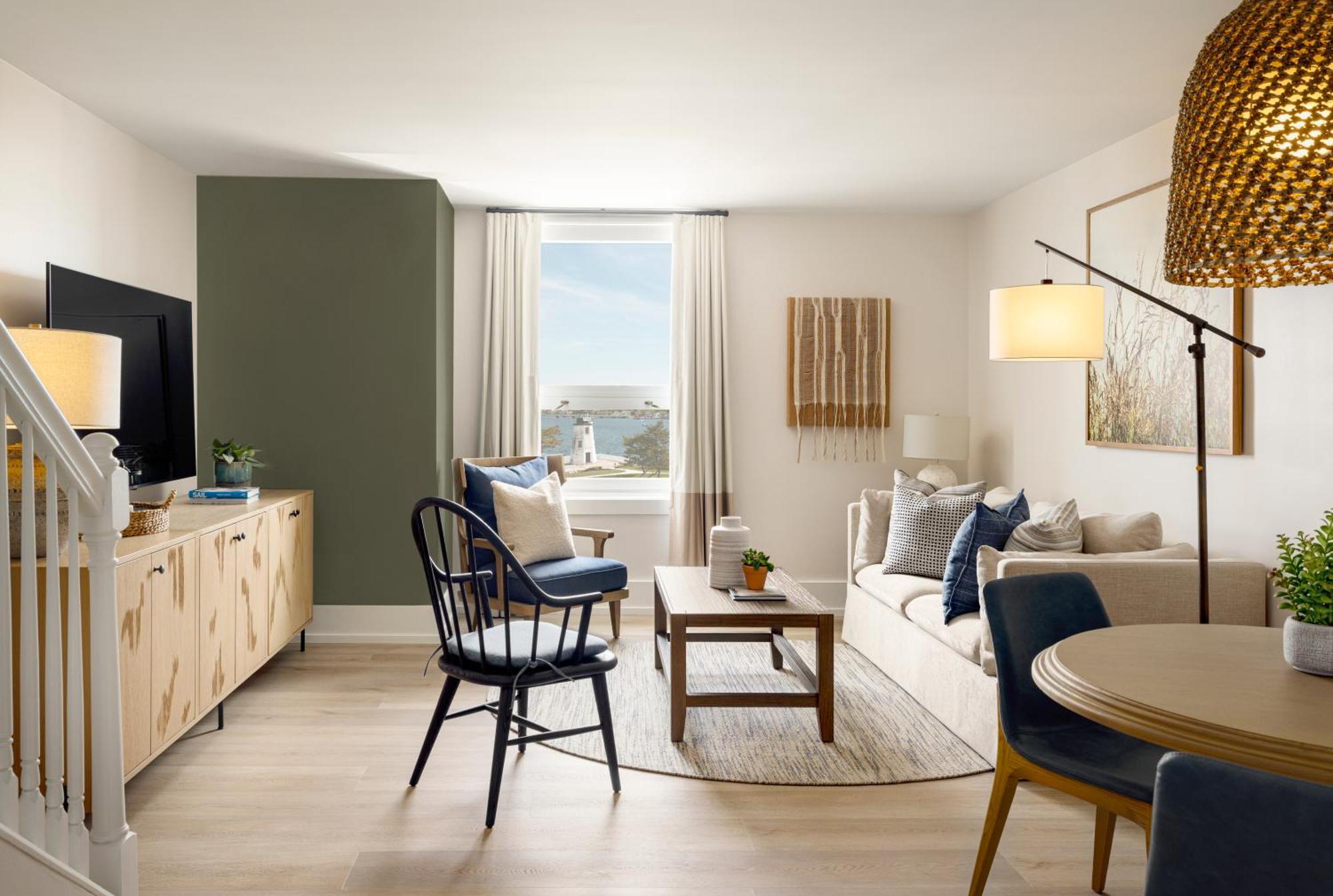 Newport Harbor Island Resort Екстериор снимка