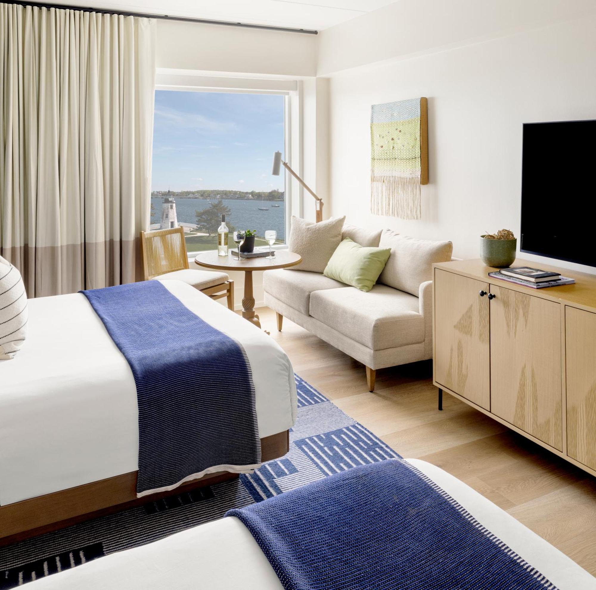 Newport Harbor Island Resort Екстериор снимка