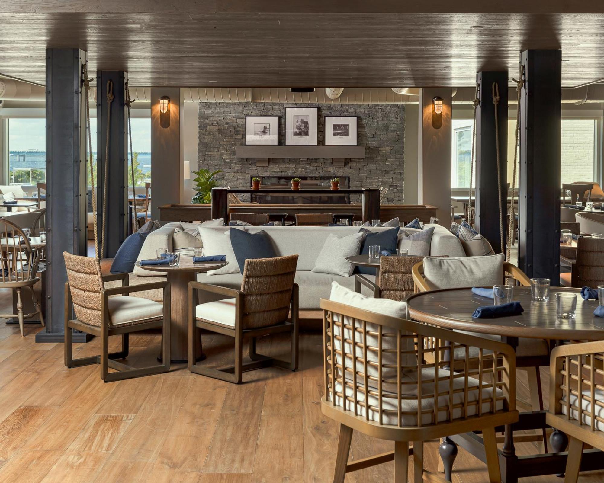 Newport Harbor Island Resort Екстериор снимка